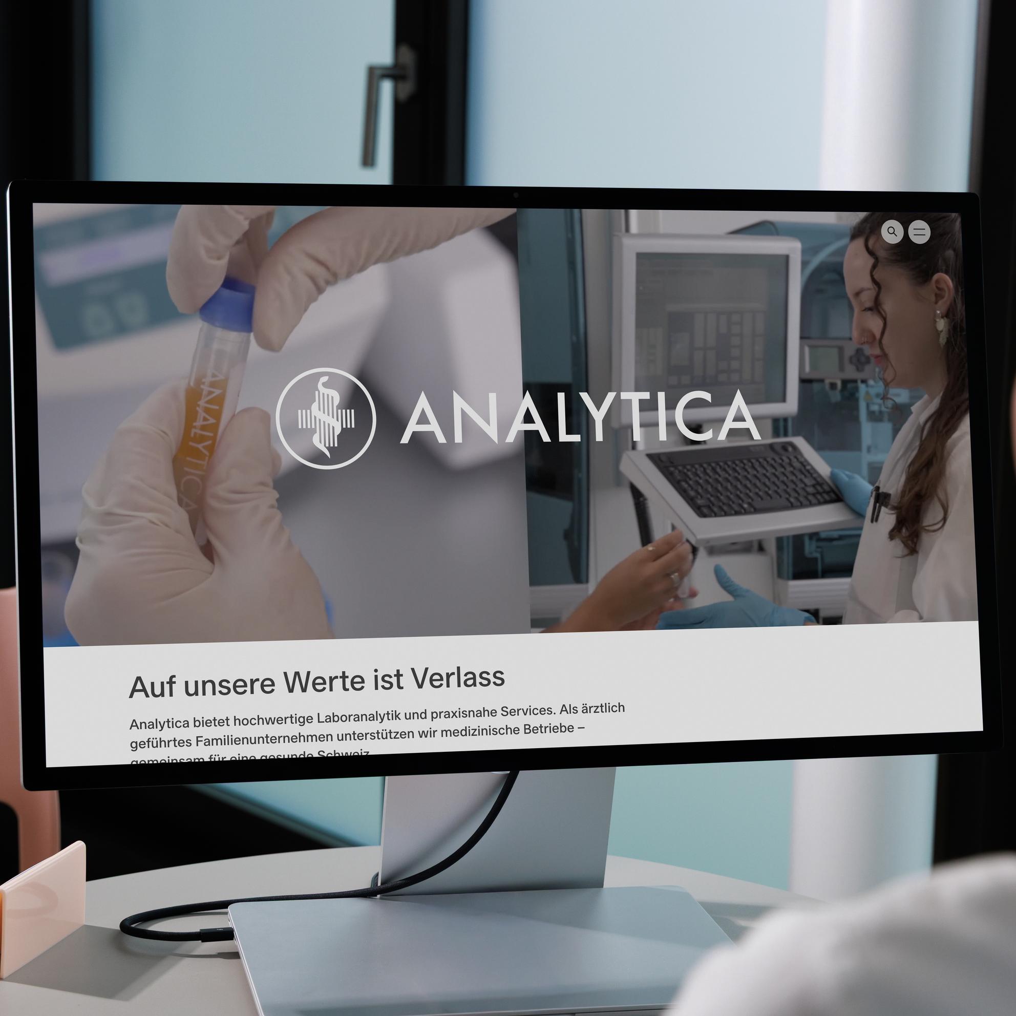 Bild von Frischer Auftritt für Analytica und Genetica