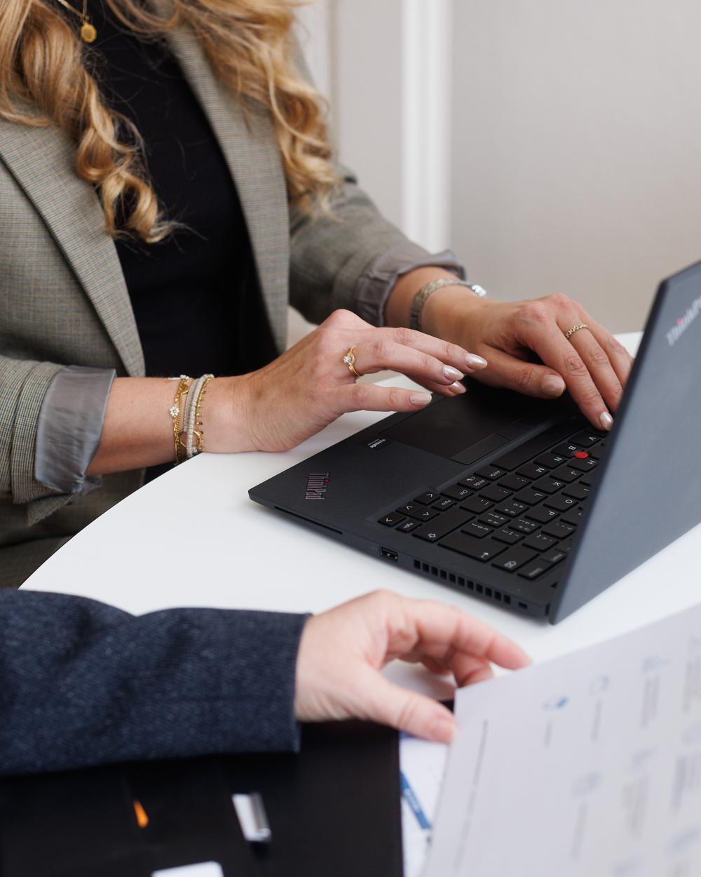 Porträt von  Raphaela-Sarah Bürge-Tinner